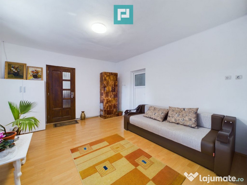 Casă 5 camere, Curtici 