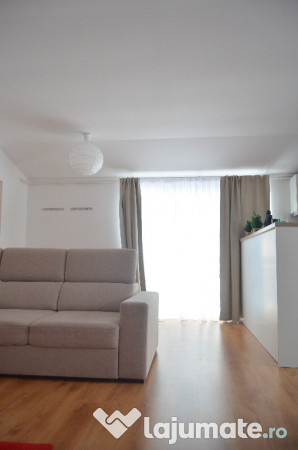 Busteni-Apartament cu trei camere,mobilat si utilat 