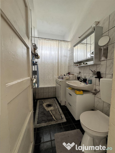 3 Camere - Ultracentral - Etaj 4 din 4 