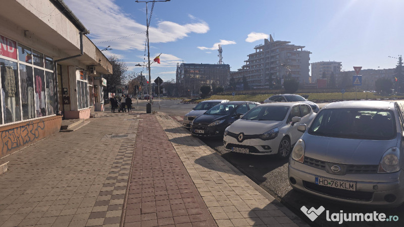 Inchiriez spatiu comercial in Deva, ultracentrala,Lido, Casa de Pensii