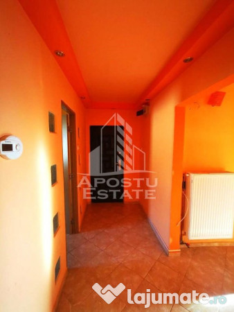 Apartament cu 3 camere, decomandat, 2 balcoane, 2 bai,eta...