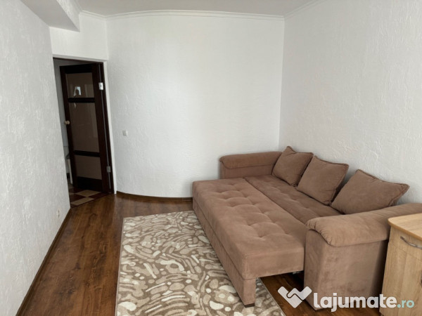 Garsoniera de inchiriat