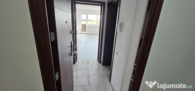 Apartament tip STUDIO, 46 mp utili, etaj 3/4, direct DEZVOLTATOR. 