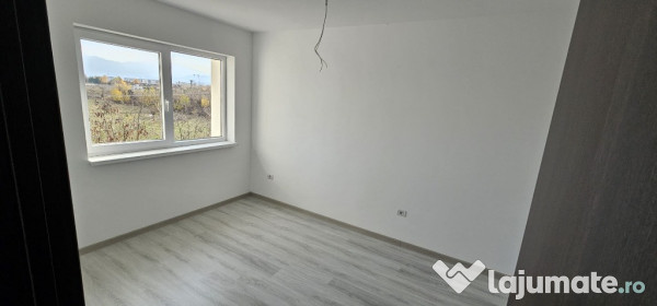 Apartament tip STUDIO, 46 mp utili, etaj 3/4, direct DEZVOLTATOR. 