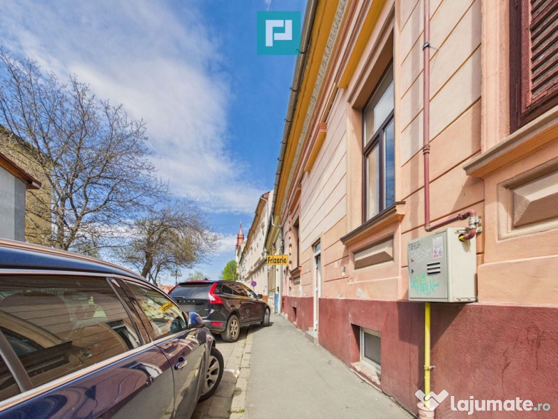 Spațiu comercial de închiriat Piața Catedralei 