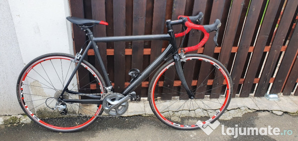 Bicicletă BMW M de carbon