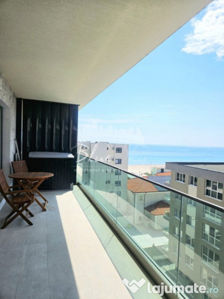 Priveliște spre mare, confort desăvârșit – apartament 