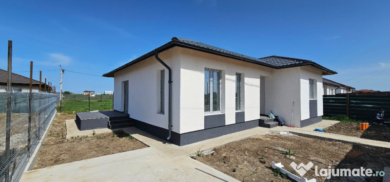 Casa individuala pe parter 3CAMERE/800M de .Berceni/COMISION 0% 