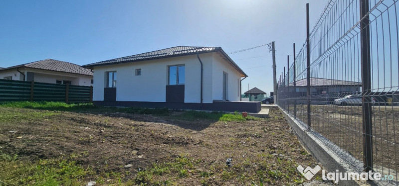 Casa individuala pe parter 3CAMERE/800M de .Berceni/COMISION 0% 
