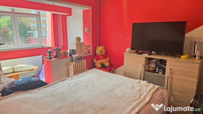 Vand apartament cu 2 camere decomandat, Deva, Eminescu (Profi), et 1 