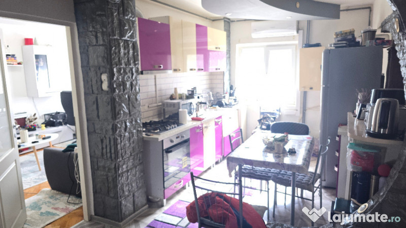 Vand apartament cu 2 camere decomandat, Deva, Eminescu (Profi), et 1 