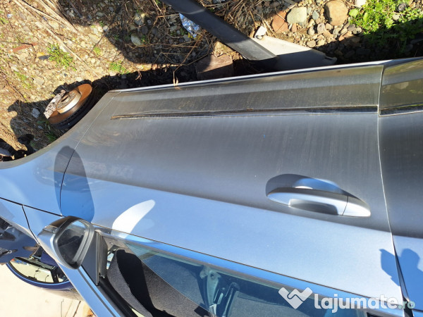 Usa dreapta fata Volkswagen Passat CC 2011