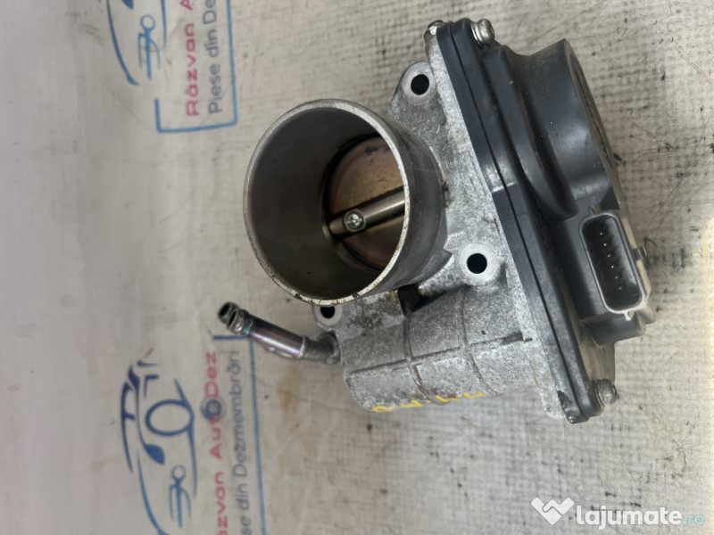 Clapeta acceleratie Dacia Duster 1.6 Benzina 2019