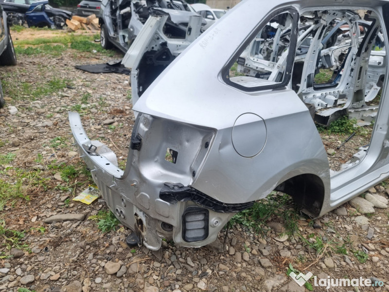 Aripa Dreapta Spate cu Fusta Skoda RAPID - Motorina 2015