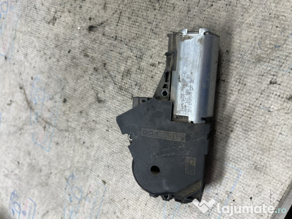 Motoras macara stanga fata BMW 5GT (F07) 2013