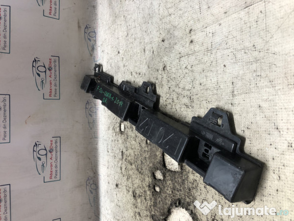 Suport prag dreapta BMW Seria 1 F20 2014