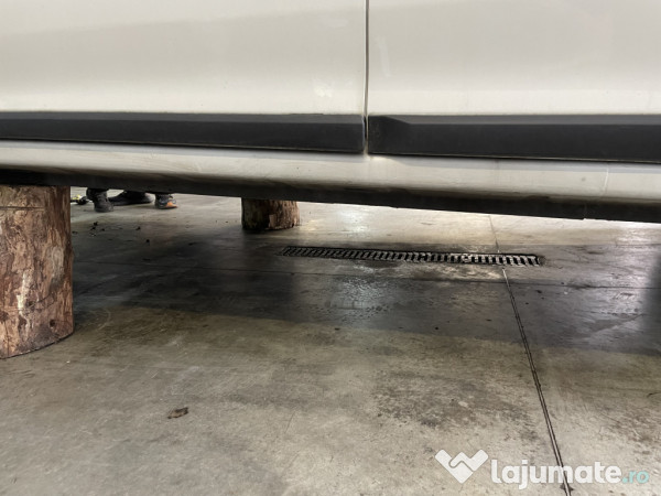 Prag stanga tabla Dacia Logan Mcv 1.5 Motorina 2017