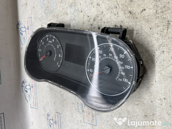 Ceasuri Bord UK Dacia Duster 1.6 Benzina 2019