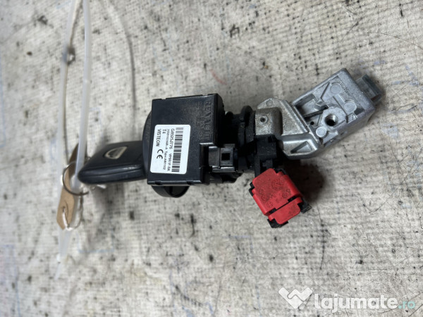 Contact plus cheie Dacia Duster 1.6 Benzina 2019