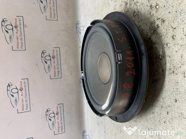 Boxa stanga fata Audi A4 B8 - Motorina 2011