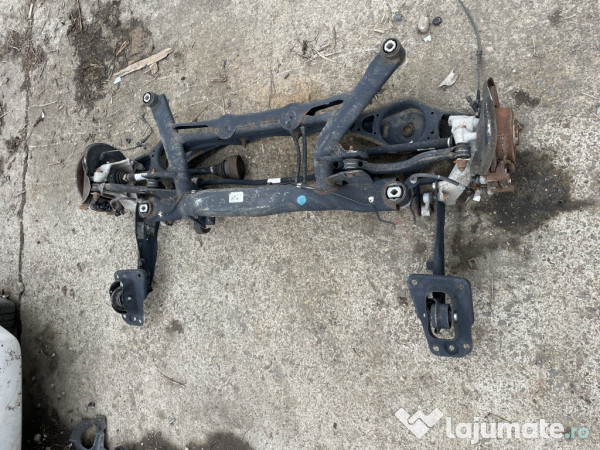 Punte spate Skoda Yeti 2.0 Motorina 2012