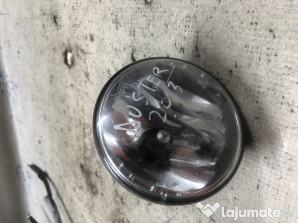 Proiector dreapta Dacia Duster - Motorina 2013