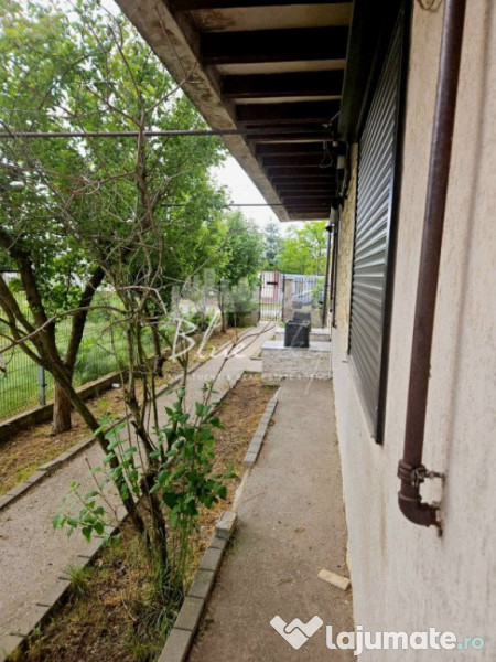 Casă tip Duplex ideală pentru două familii – confort, i