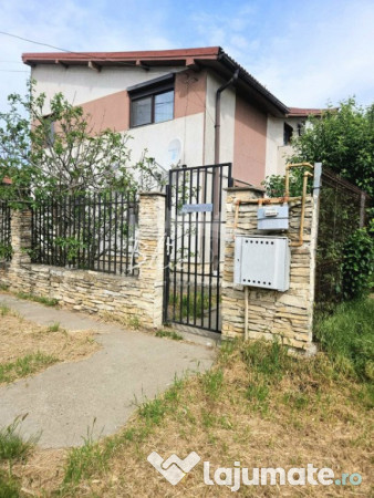 Casă tip Duplex ideală pentru două familii – confort, i