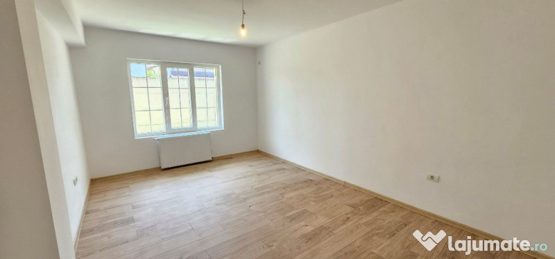 Casa pe parter+pod 3 CAMERE/Com.Berceni