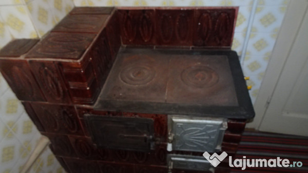 Vand apartament cu 4 camere cu garaj si beci in duplex in Deva,