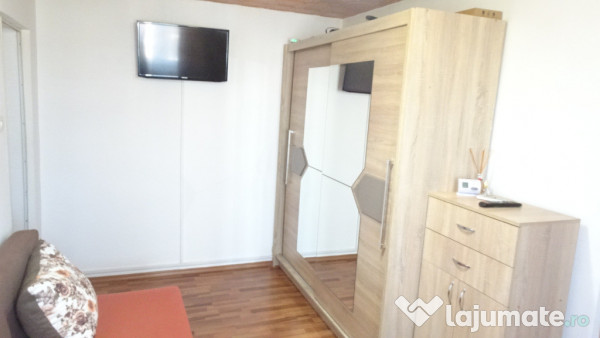 Vand apartament cu 2 camere, Deva, Dacia, mobilat 
