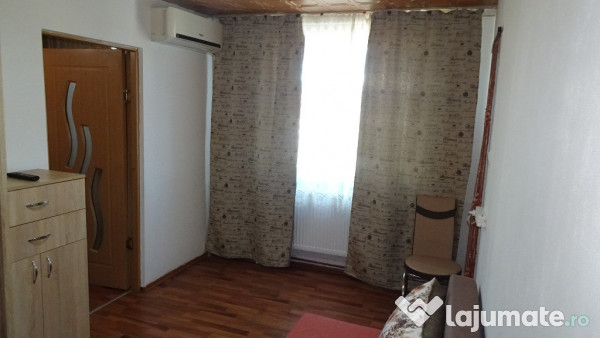 Vand apartament cu 2 camere, Deva, Dacia, mobilat 