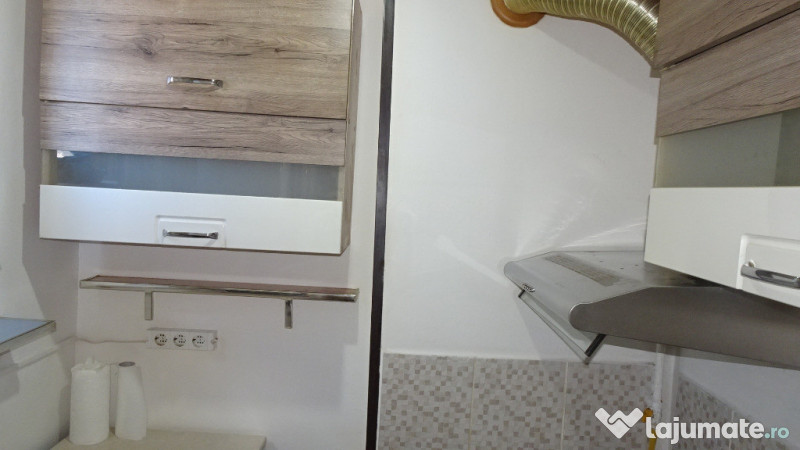 Vand apartament cu 2 camere, Deva, Dacia, mobilat 