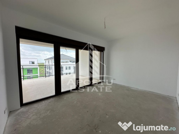 Penthouse cu 3 camere si terasa de 30 mp, finisaje la ale... 