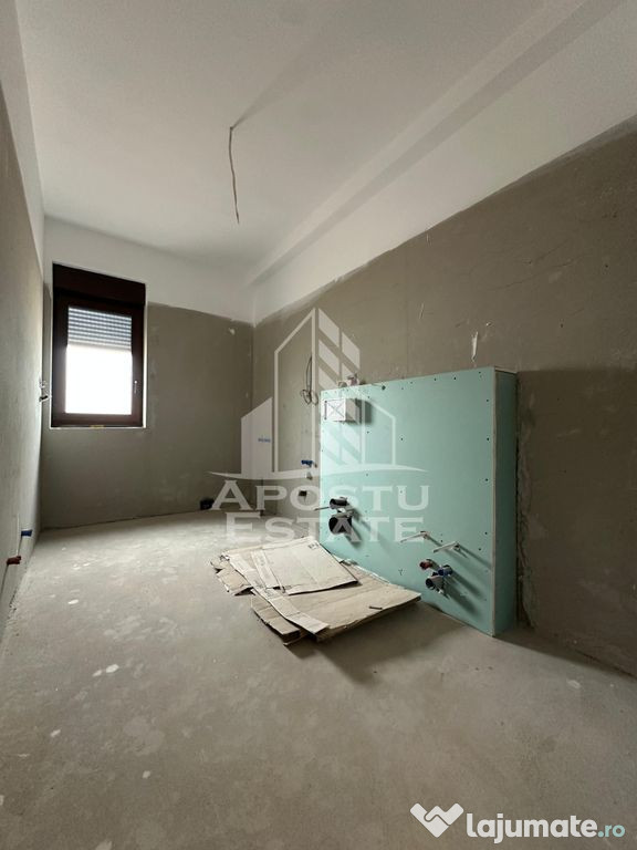 Penthouse cu 3 camere si terasa de 30 mp, finisaje la ale... 