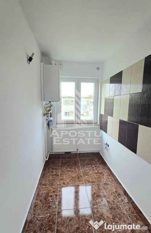 Apartament cu 2 camere, centrala proprie, zona Dacia 