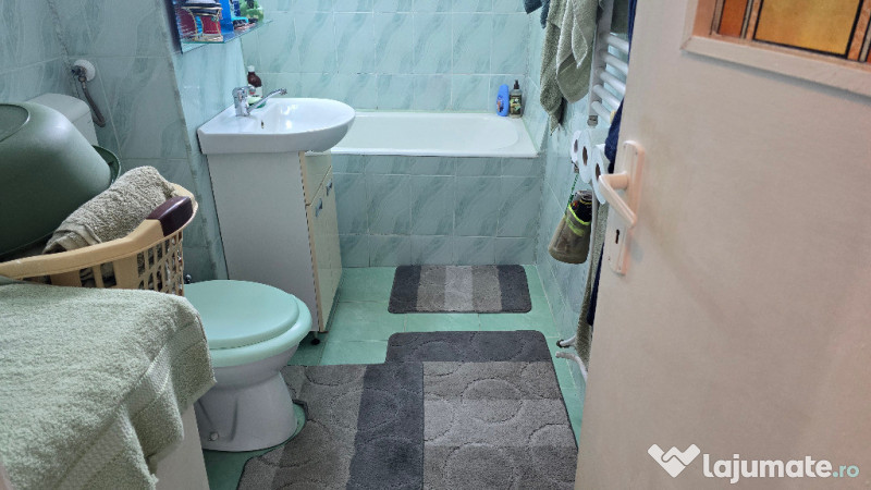 Vand apartament 4 camere decomandat in Deva, Progresul, 83 mp, et. 3