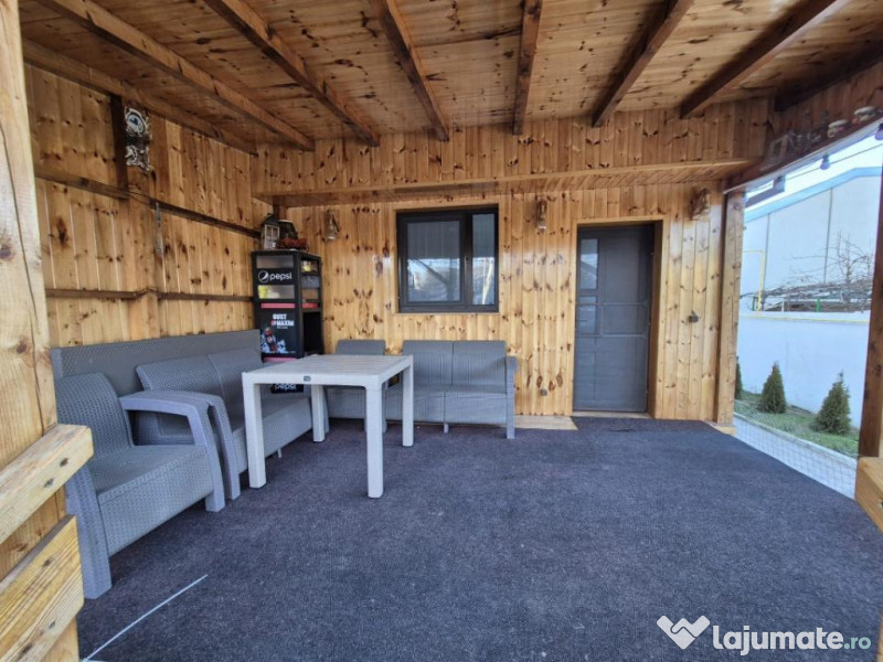 Casa 4 cam 200mp, caramida teren 509 mp mobilata zona Centr