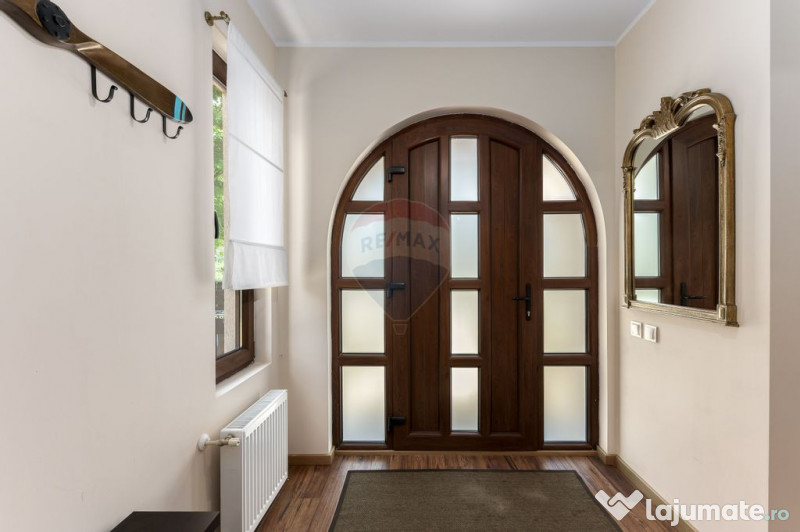 VANZARE Vila individuala 4 camere in Paradisul Verde Corb... 