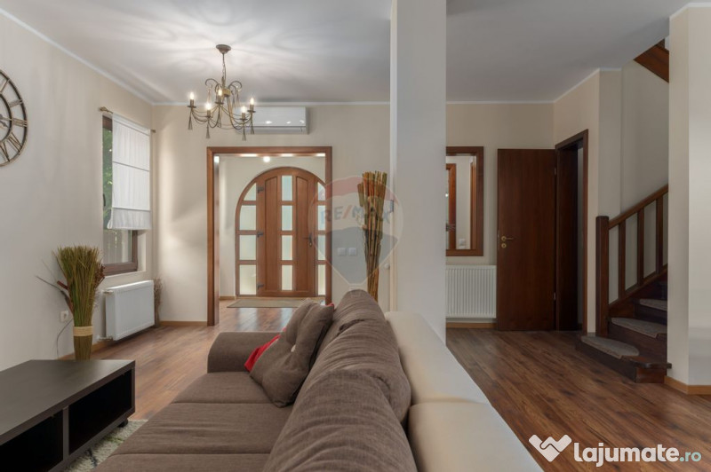 VANZARE Vila individuala 4 camere in Paradisul Verde Corb... 