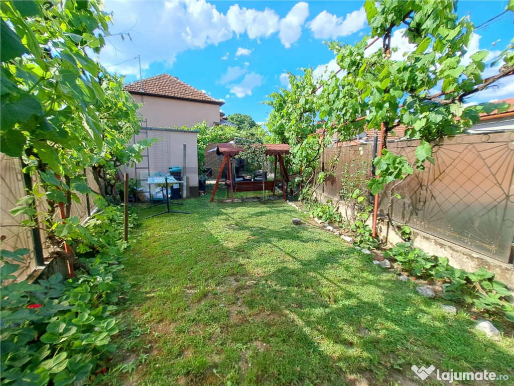 RECO Apartament la casa 