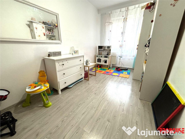 Zona Miron Costin - apartament 3 camere - etajul 2