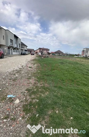 TEREN INTRAVILAN DE VÂNZARE,-520 mp,-CARANSEBEȘ\PIPIRIG...