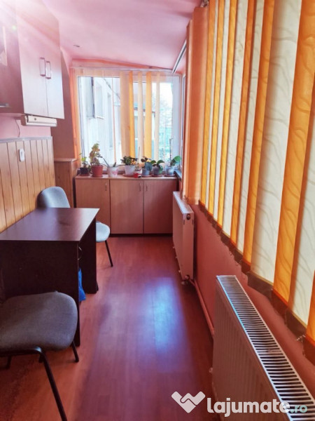 Apartament 2 camere Tractorul 