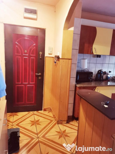 Apartament 2 camere Tractorul 
