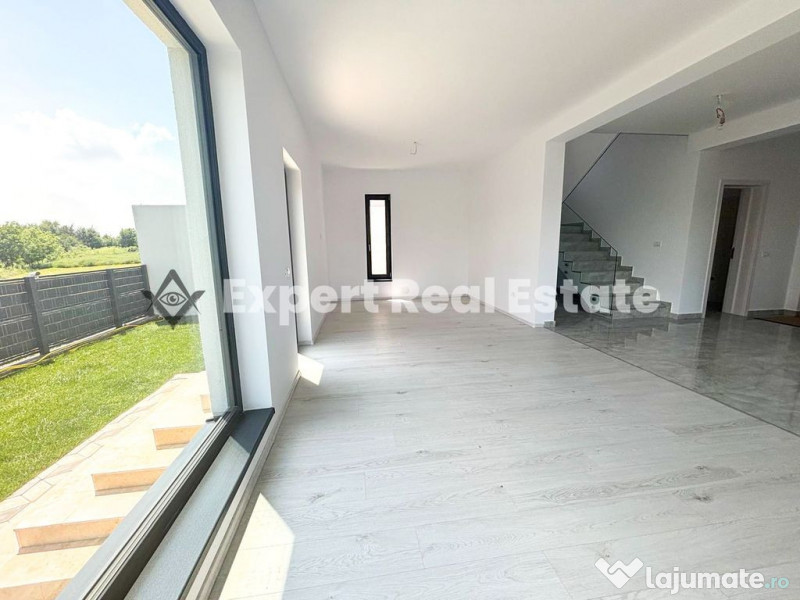 VILA INDIVIDUALA-CORBEANCA -LAGUNA ALBASTRA 