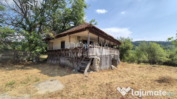 Proprietate în apropiere de complex turistic Mușetești 