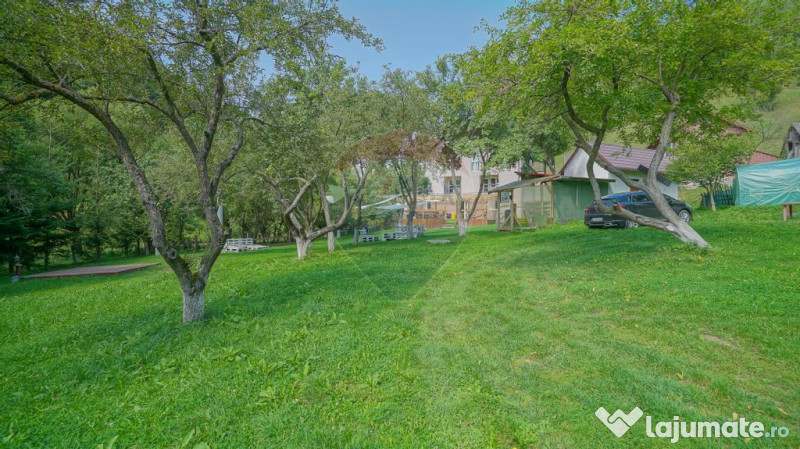 Pensiune în Moieciu de Jos, investiție cu potențial tu... 