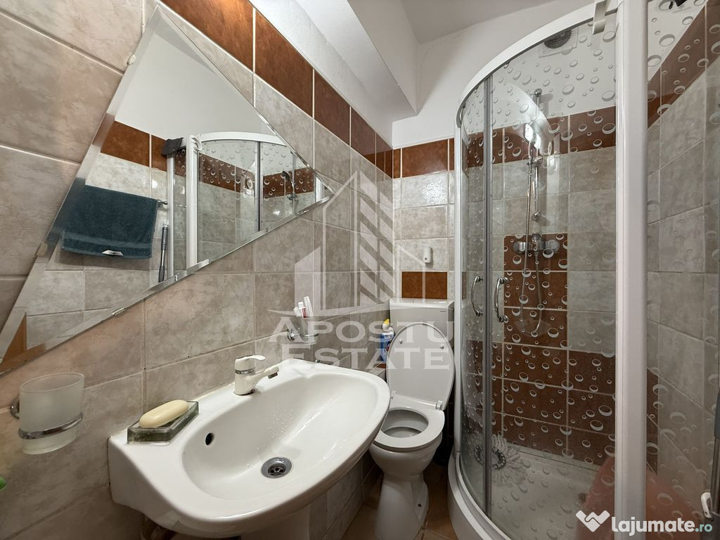 Apartament 3 camere si birou, 2 bai, 90mp, etaj 1, zona D... 