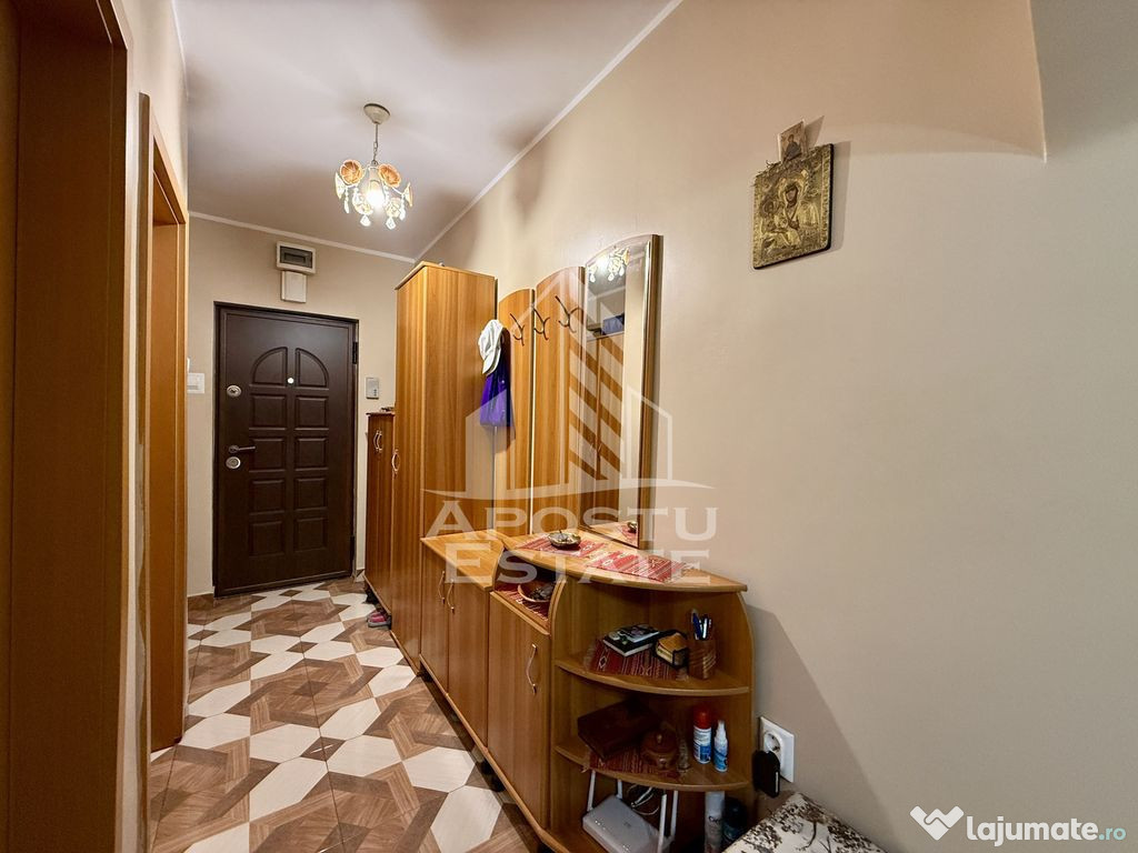 Apartament 3 camere si birou, 2 bai, 90mp, etaj 1, zona D... 